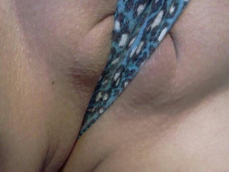 shaved pussy 3