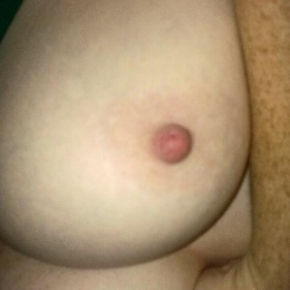 The wife's bedtime tit